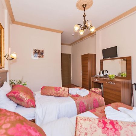 Turgut Hotel Provincia di Provincia di Istanbul Esterno foto