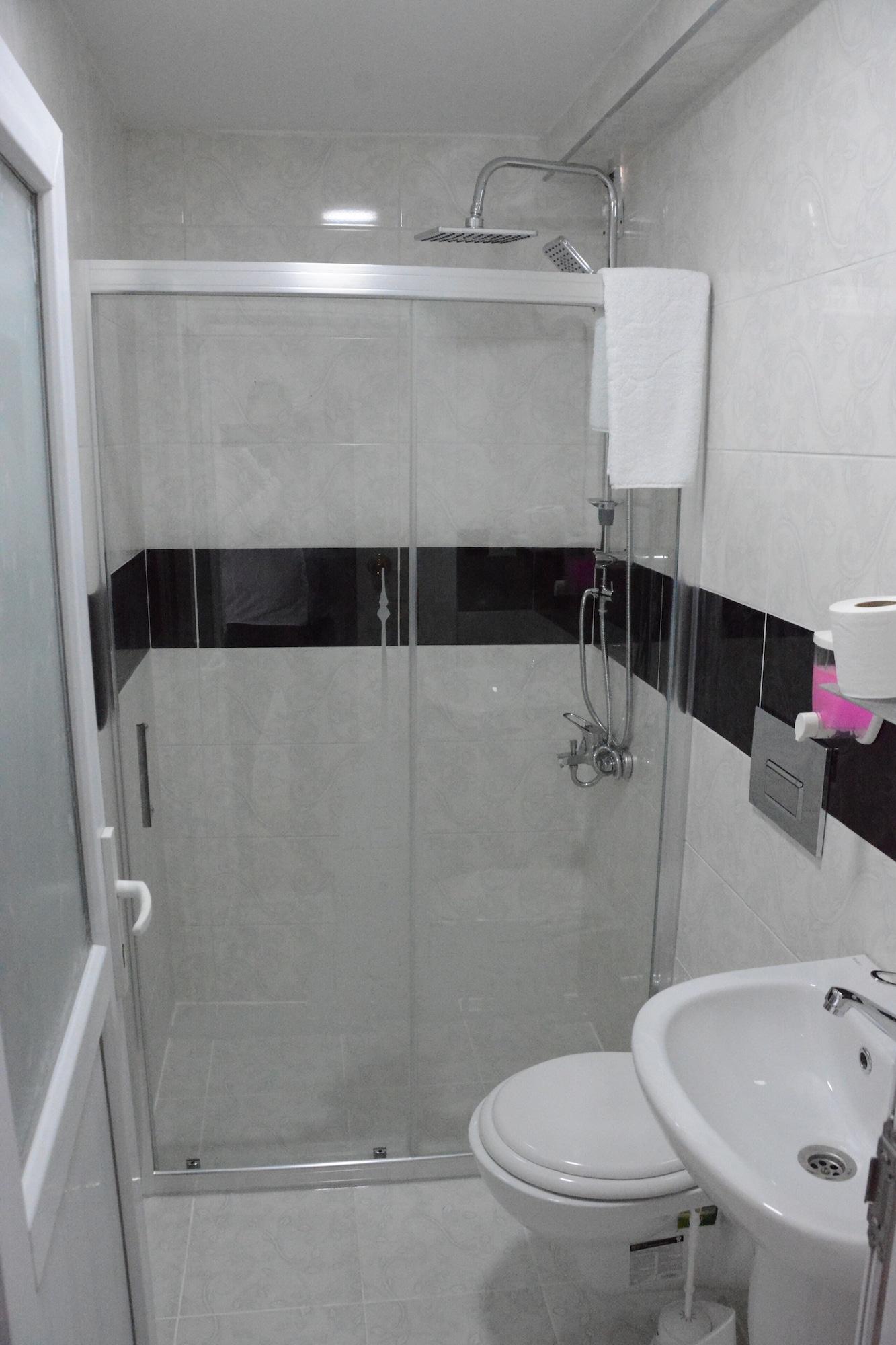 Turgut Hotel Provincia di Provincia di Istanbul Esterno foto