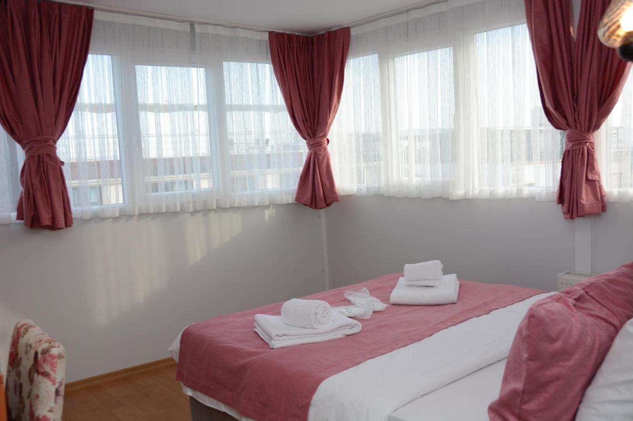 Turgut Hotel Provincia di Provincia di Istanbul Esterno foto
